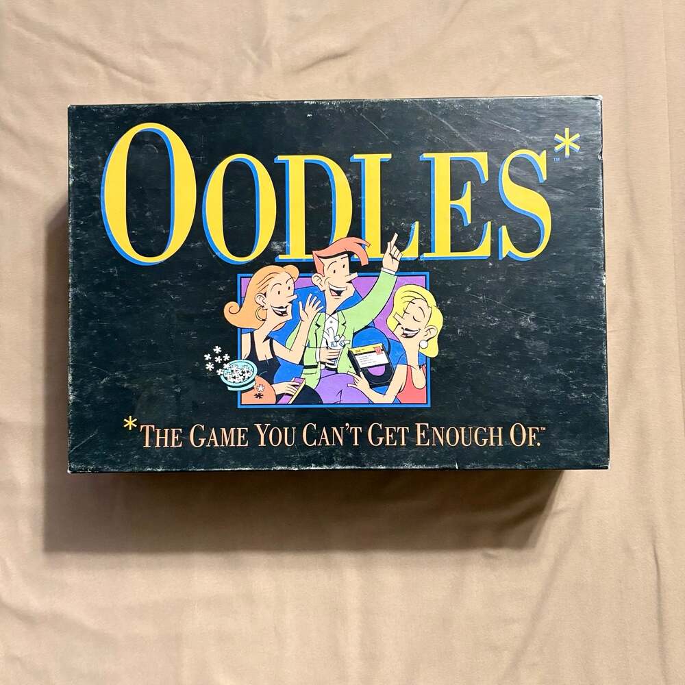 1992 Oodles Electronic Party Card Board Game by Milton Bradley